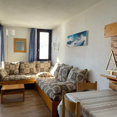 Apartment Les Menuires, 1 Piece, 4 Personnes - Fr-1-574-15 *